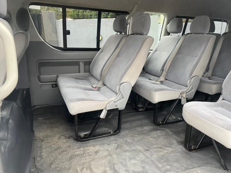 2011 Toyota Quantum 2.5D-4D GL 14-Seater Bus