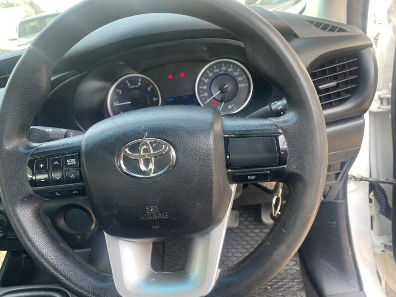 2017 Toyota Hilux 2.4GD-6 Xtra cab SRX