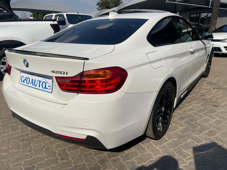 2014 BMW 4 Series 420i Coupe Sport