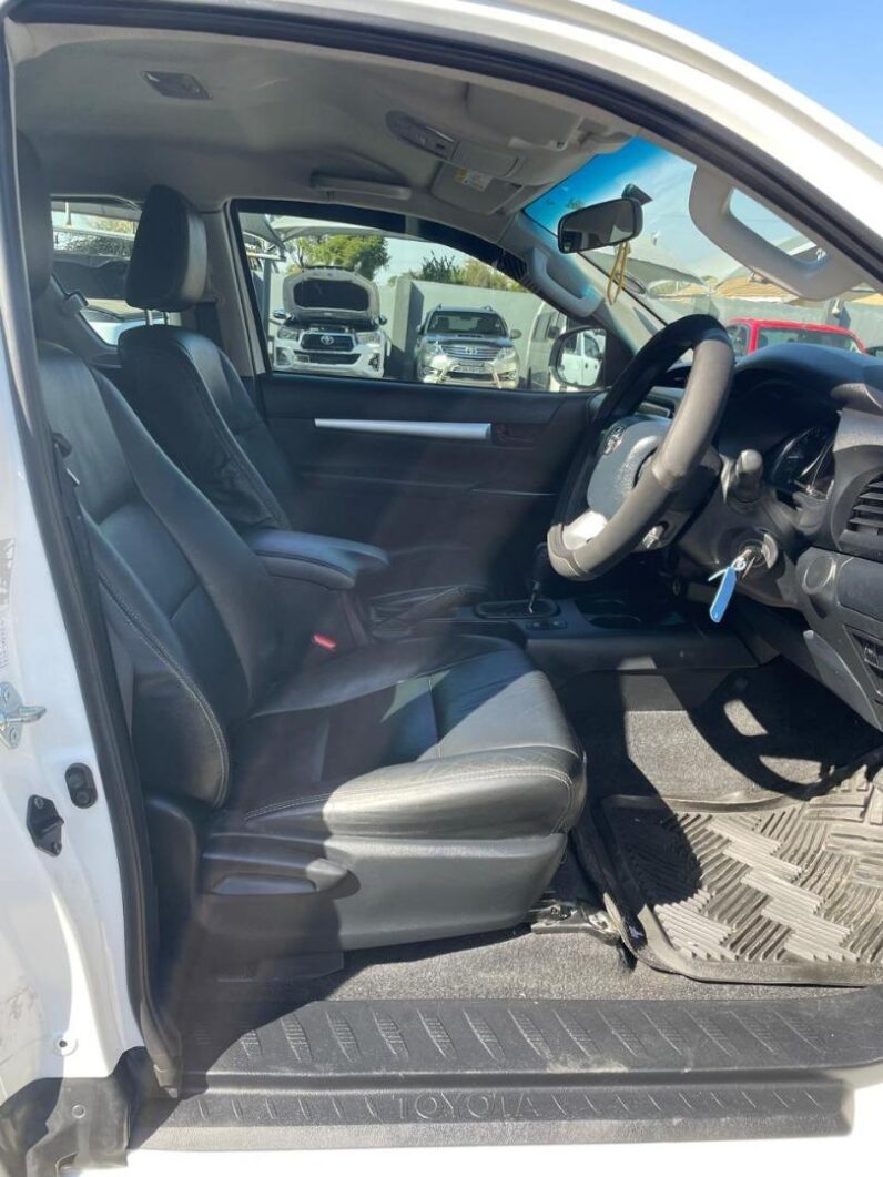2021 Toyota Hilux 2.4GD-6 Xtra Cab Raider
