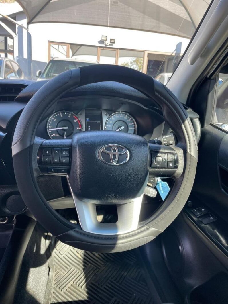 2021 Toyota Hilux 2.4GD-6 Xtra Cab Raider