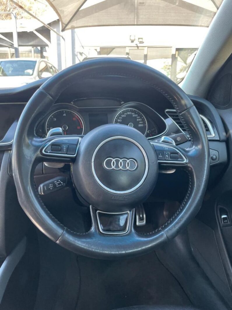 2015 Audi A4 2.0TDI SE