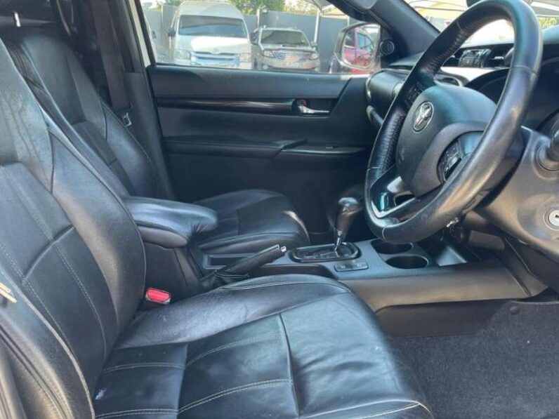 Toyota Hilux 2.8GD-6 Double Cab Raider Auto