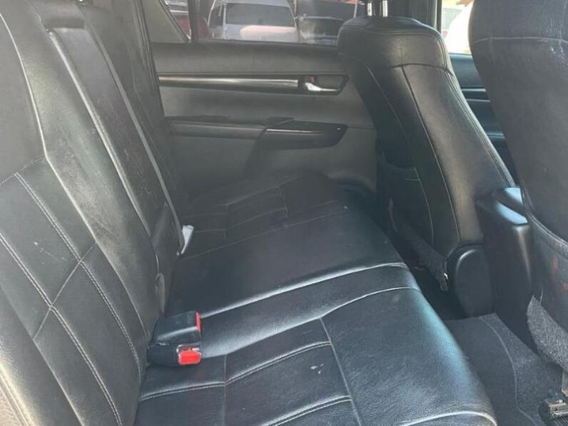 Toyota Hilux 2.8GD-6 Double Cab Raider Auto