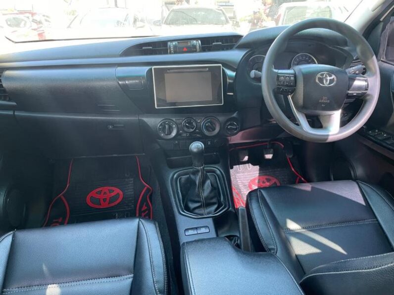 Toyota Hilux 2.4GD-6 Double Cab 4×4 SRX