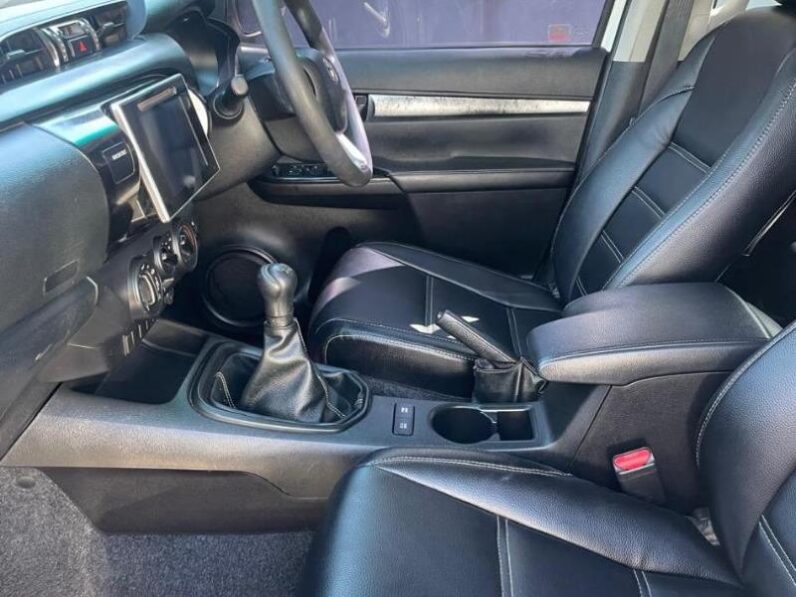 Toyota Hilux 2.4GD-6 Double Cab 4×4 SRX