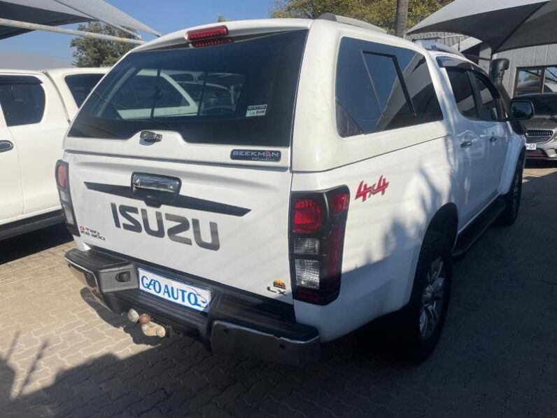 Isuzu KB 300D-Teq Double Cab 4×4 LX Auto