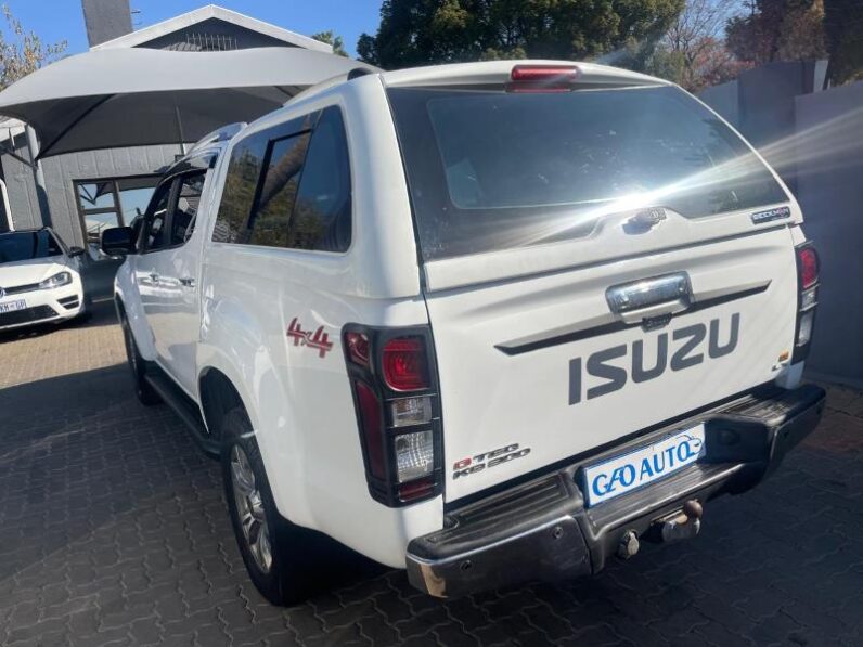Isuzu KB 300D-Teq Double Cab 4×4 LX Auto