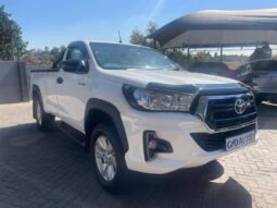 Toyota Hilux 2.4GD-6 SRX
