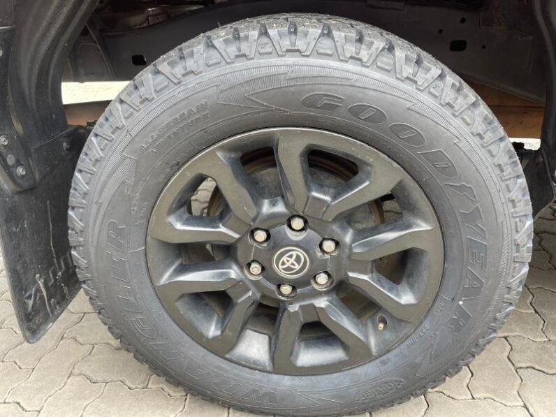 Toyota Hilux 2.8GD-6 Double Cab Legend Auto
