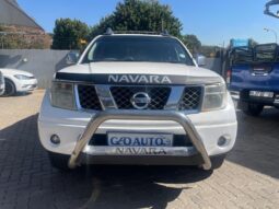 Nissan Navara 2.5dCi Double Cab LE