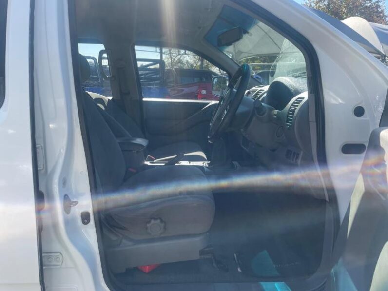 Nissan Navara 2.5dCi Double Cab LE