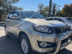 Toyota Fortuner 3.0D-4D Toyota Fortuner Auto