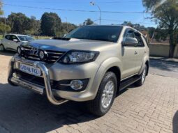 Toyota Fortuner 3.0D-4D Toyota Fortuner Auto