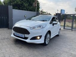 Ford Fiesta 5-Door 1.0T Titanium