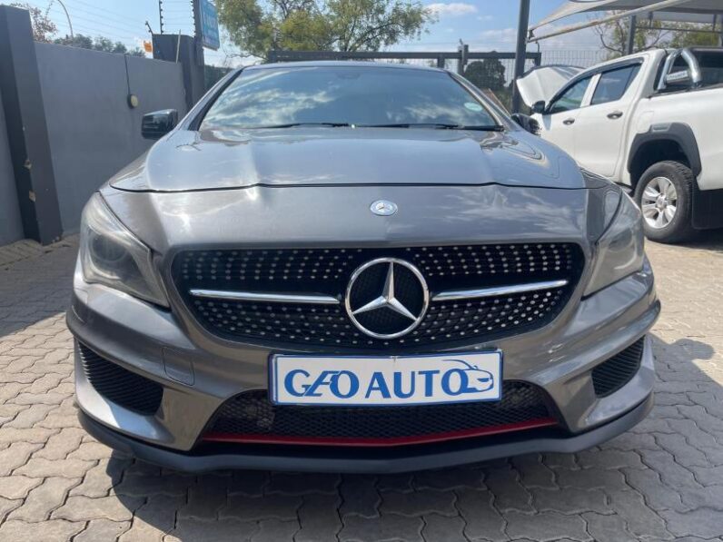 Mercedes-Benz CLA CLA200 Auto