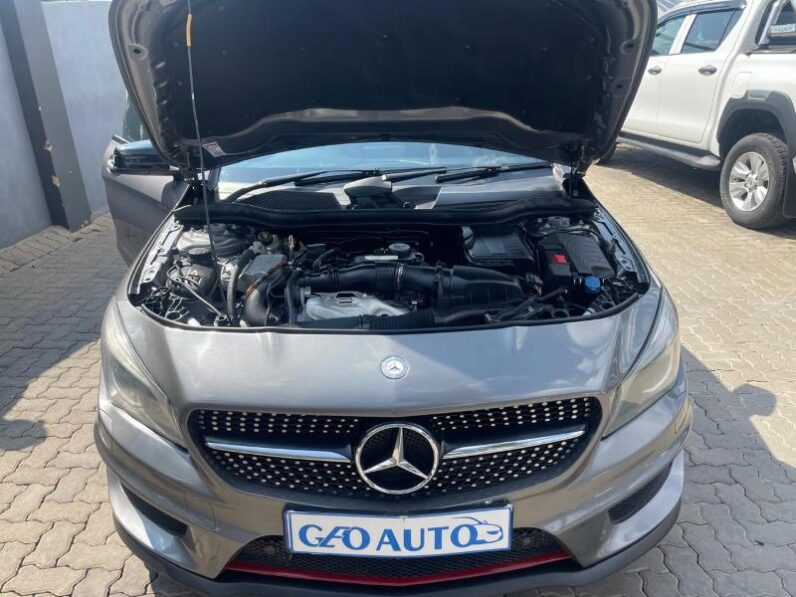 Mercedes-Benz CLA CLA200 Auto