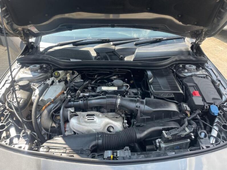 Mercedes-Benz CLA CLA200 Auto