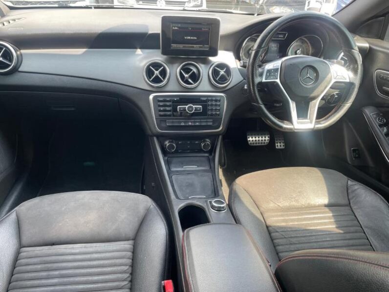 Mercedes-Benz CLA CLA200 Auto