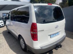Hyundai H-1 2.4 Bus