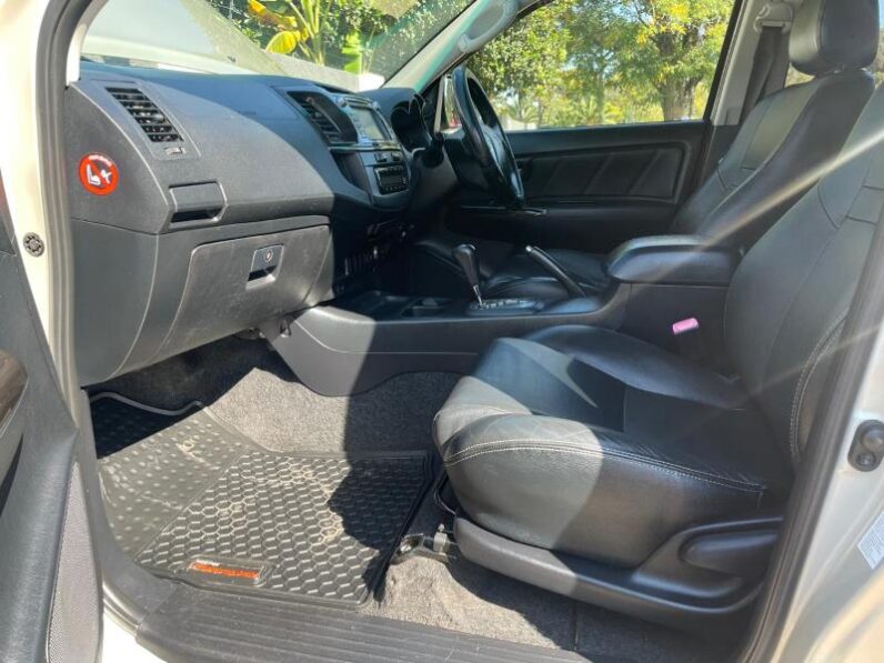 Toyota Fortuner 3.0D-4D Toyota Fortuner Auto