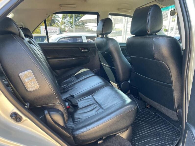 Toyota Fortuner 3.0D-4D Toyota Fortuner Auto