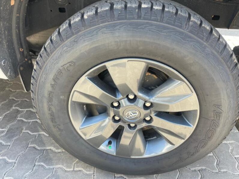 Toyota Hilux 2.4GD-6 Xtra Cab Raider
