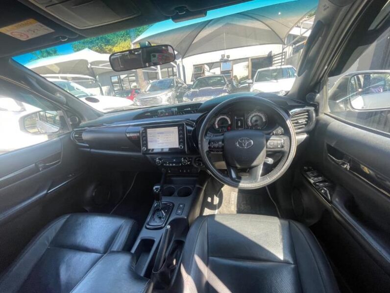 Toyota Hilux 2.8GD-6 Double Cab 4×4 Legend Auto