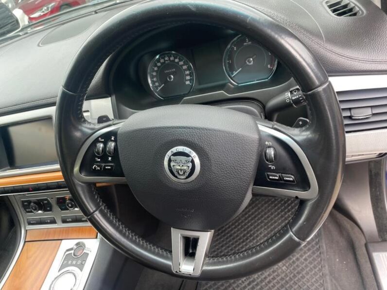Jaguar XF 3.0D Luxury