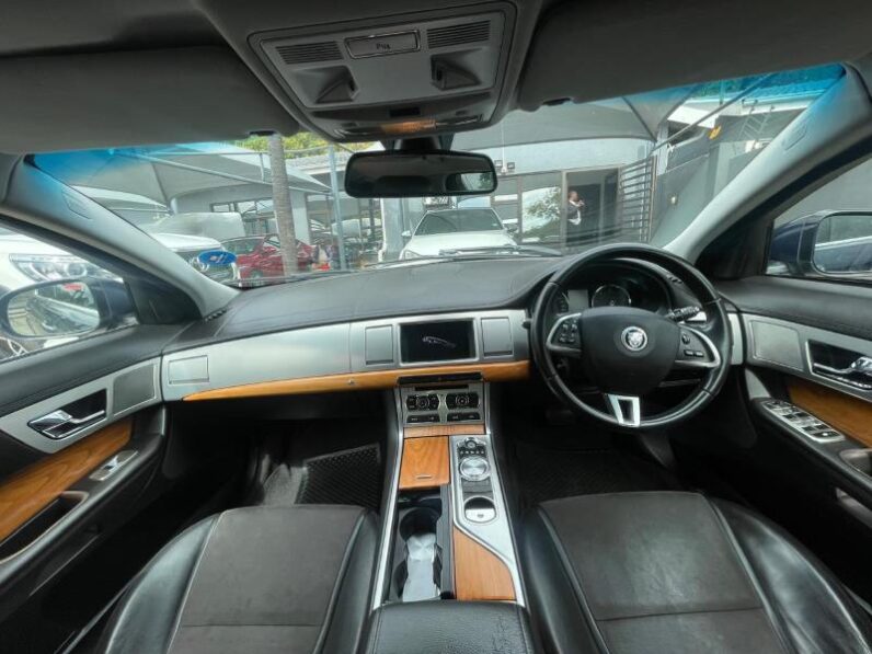 Jaguar XF 3.0D Luxury