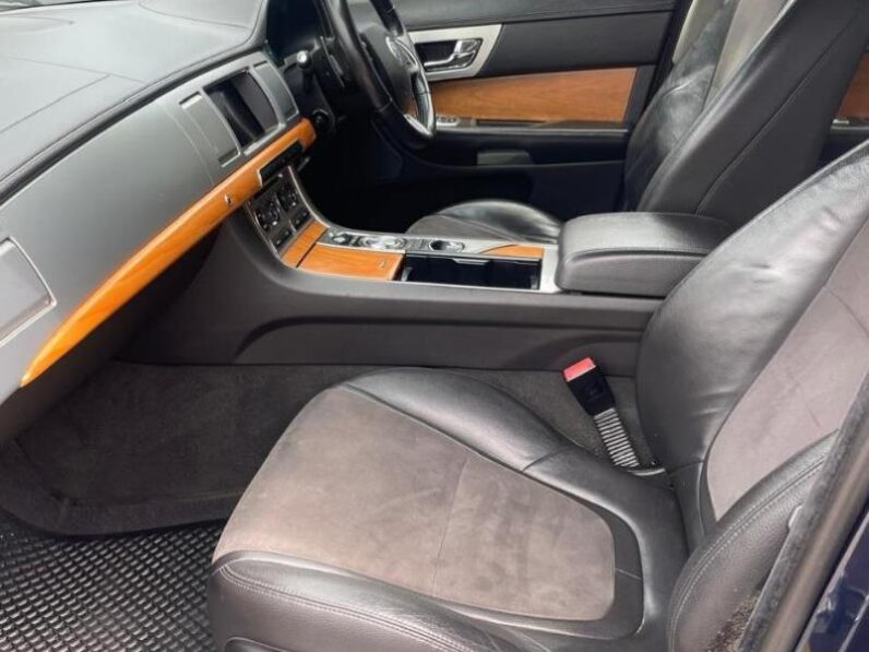 Jaguar XF 3.0D Luxury