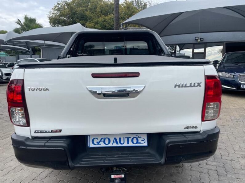 Toyota Hilux 2.8GD-6 Double Cab 4×4 Legend 50 Auto