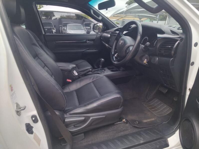 Toyota Hilux 2.8GD-6 Xtra Cab Raider Auto