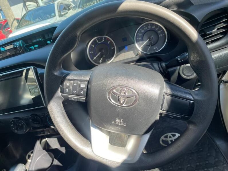 Toyota Hilux 2.4GD-6 Double Cab SRX Auto