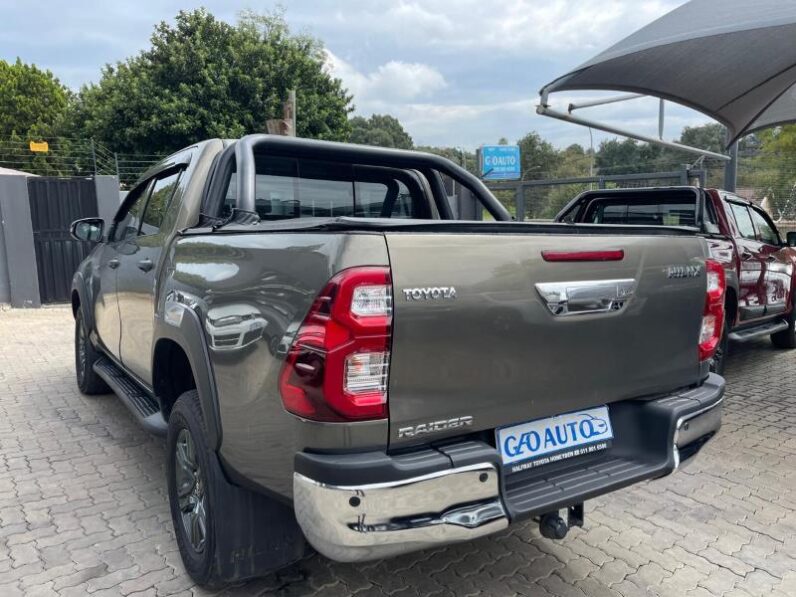 Toyota Hilux 2.4GD-6 Double Cab Raider Auto