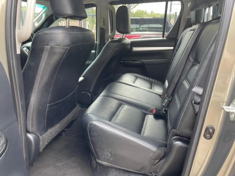 Toyota Hilux 2.4GD-6 Double Cab Raider Auto