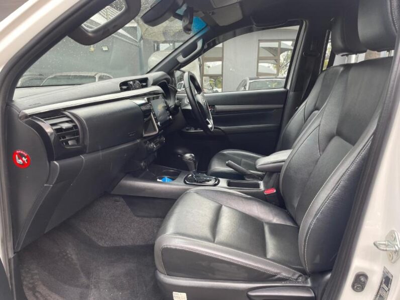 Toyota Hilux 2.8GD-6 Double Cab Legend Auto