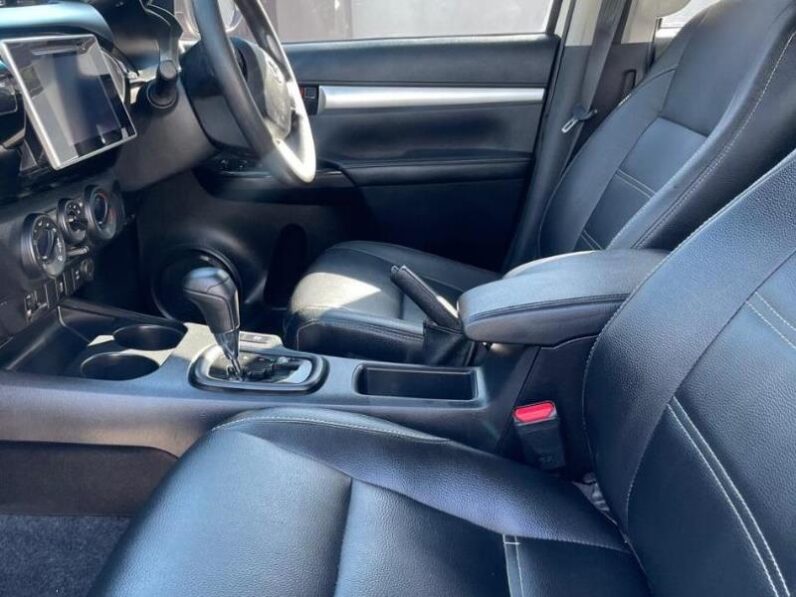 Toyota Hilux 2.4GD-6 Double Cab SRX Auto