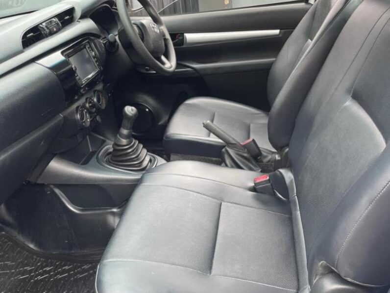 Toyota Hilux 2.0 Single Cab S (Aircon)
