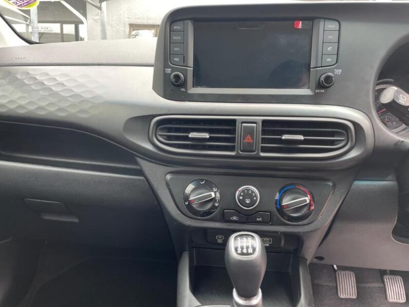 Hyundai Grand i10 1.0 Fluid Hatch Manual