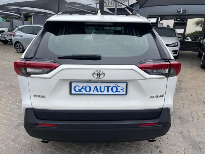 Toyota RAV4 2.0 GX Auto