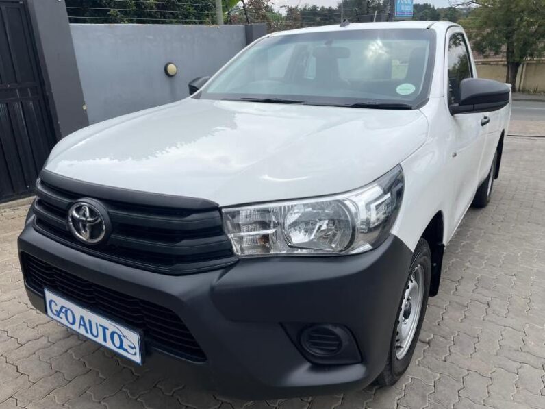 Toyota Hilux 2.0 Single Cab S (Aircon)