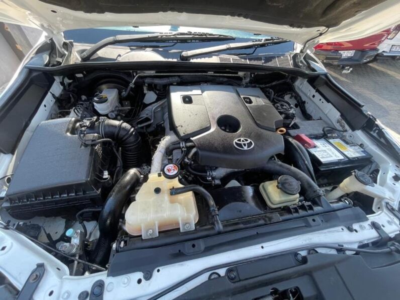 Toyota Hilux 2.8GD-6 Double Cab Raider Auto