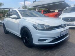Volkswagen Golf 1.0TSI Comfortline