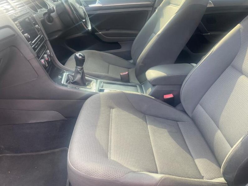 Volkswagen Golf 1.0TSI Comfortline