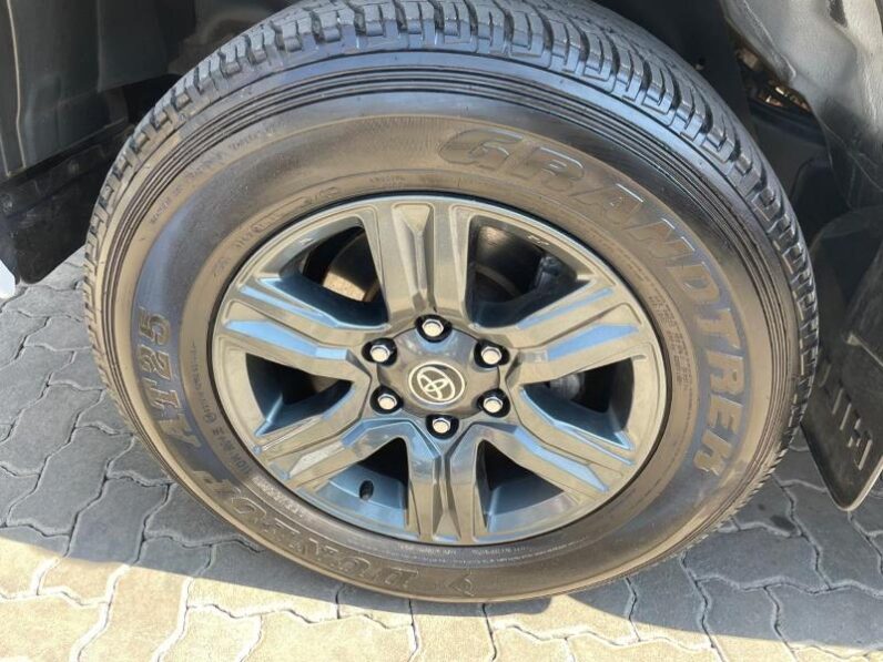 Toyota Hilux 2.8GD-6 Double Cab Raider Auto