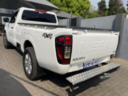 2022 Nissan Navara 2.5DDTi LE 4×4