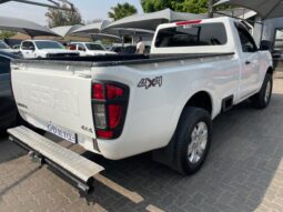 2022 Nissan Navara 2.5DDTi LE 4×4