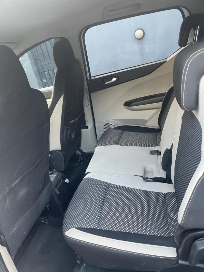 2022 Renault Triber 1.0 Intens