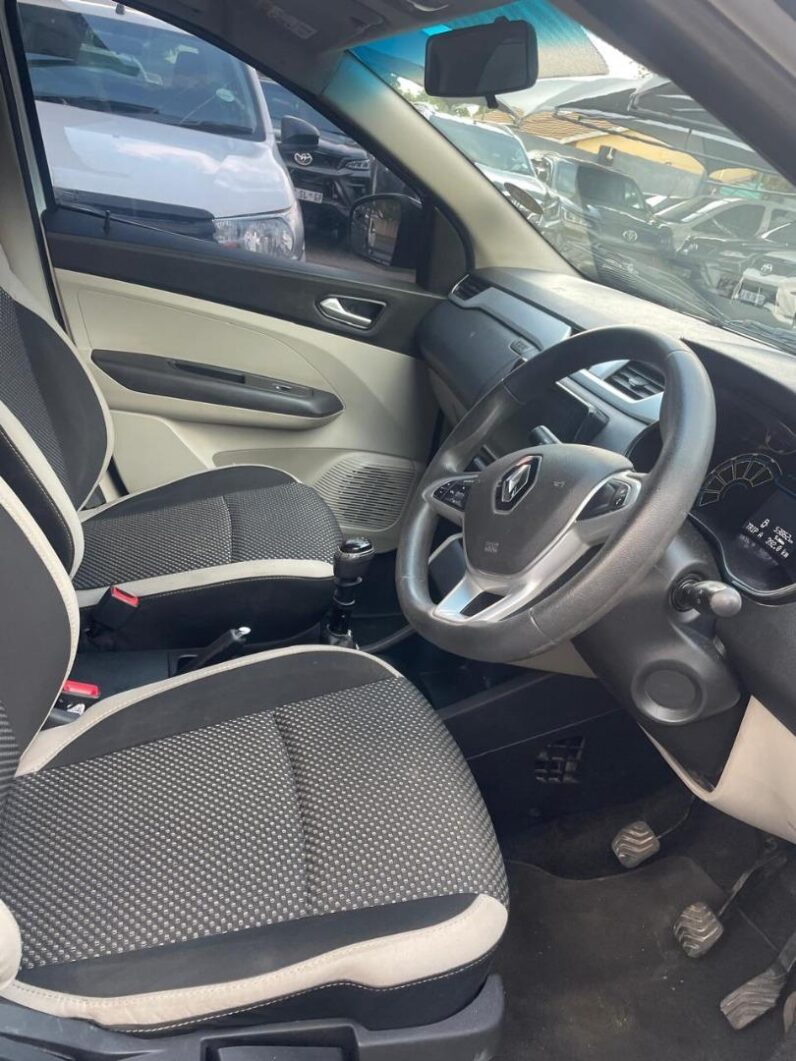 2022 Renault Triber 1.0 Intens